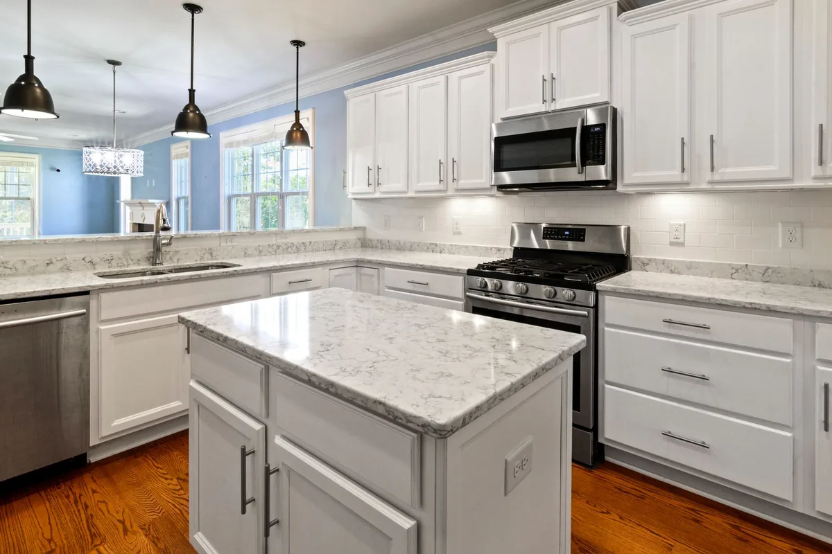 Filth & Squalor Cleanup in Carolina, RI